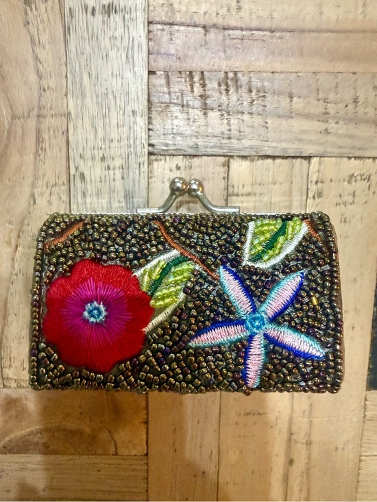 Accessories - Y2K Vintage Hand Beaded Flower Lipstick Holder Micro Mini Purse Cottagecore Boho